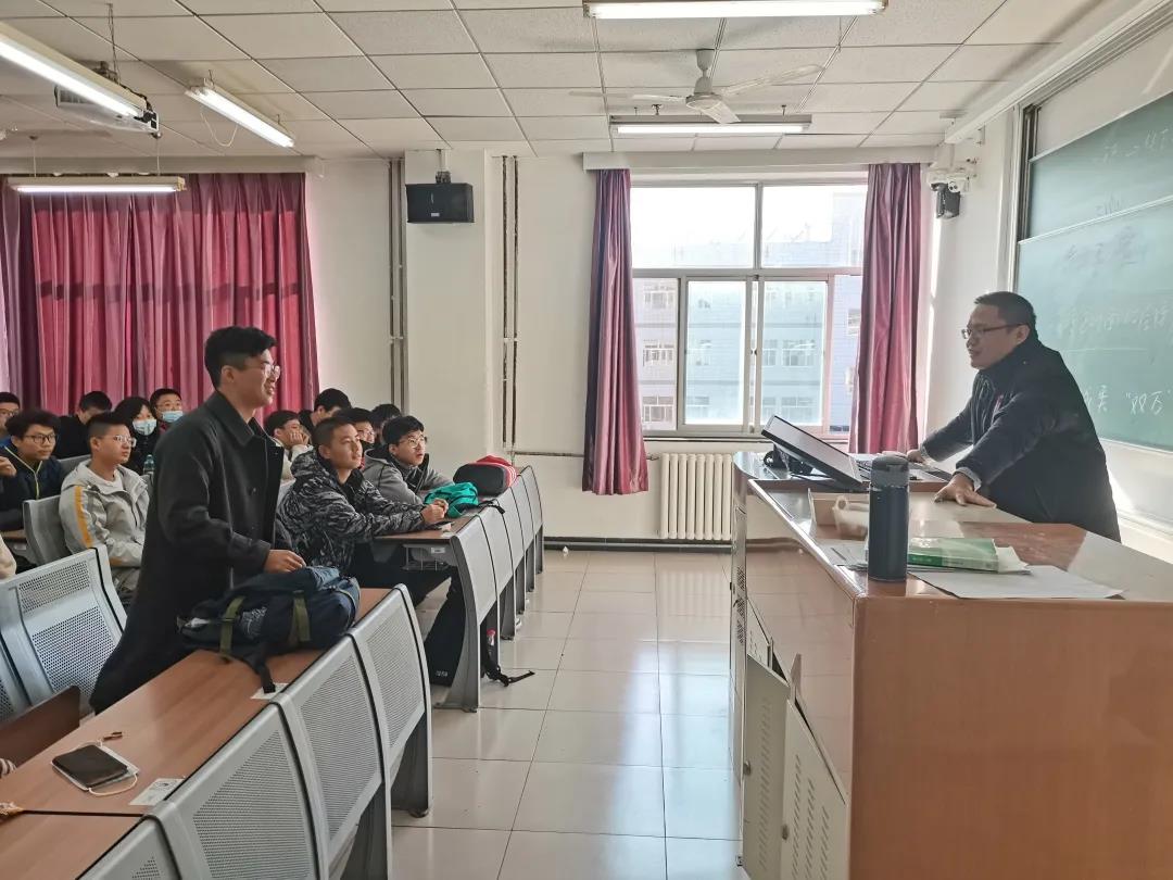 e726a97a5da74ce3823a360d0375ed80.jpg e726a97a5da74ce3823a360d0375ed80.jpg