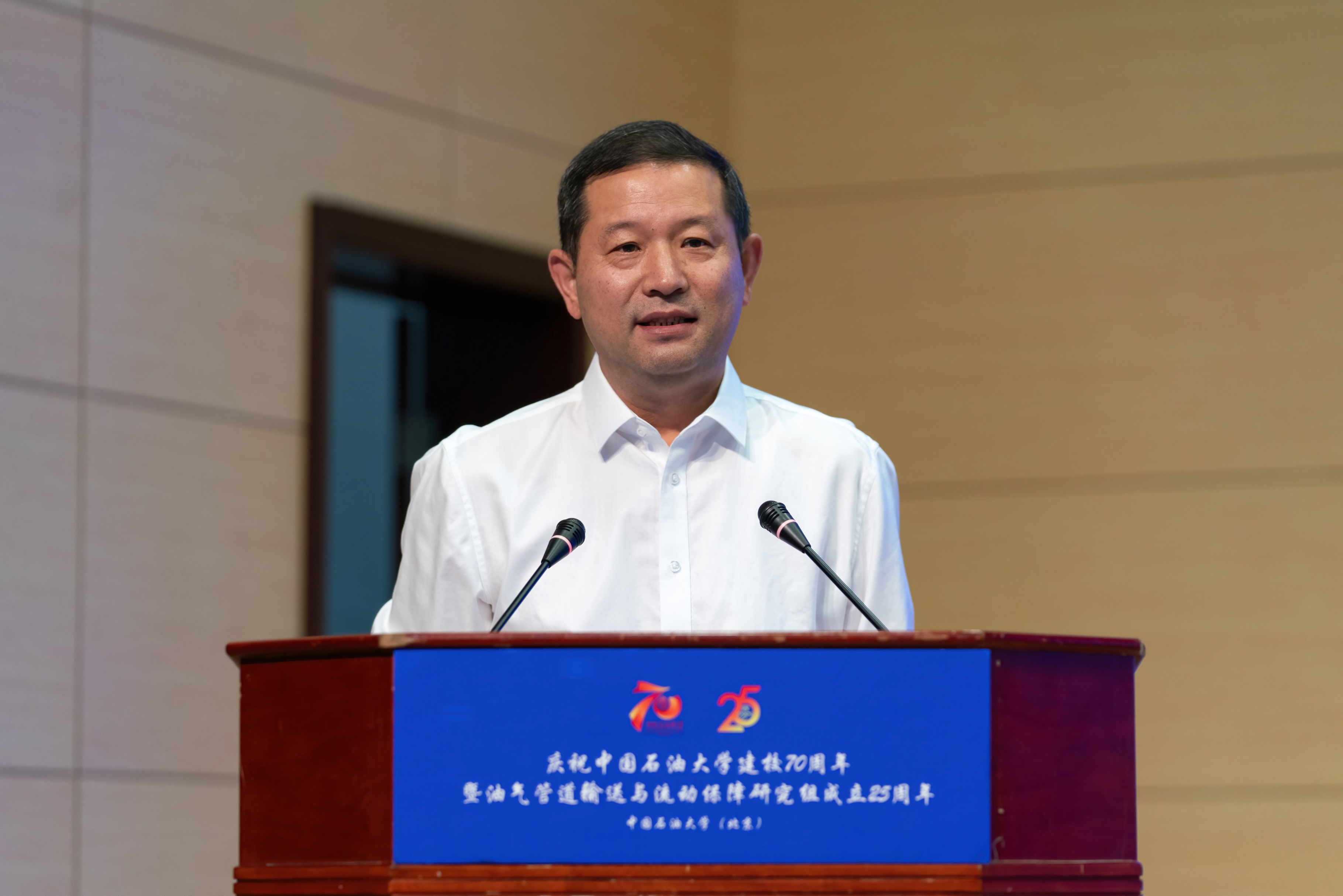 2.王书记.jpg
