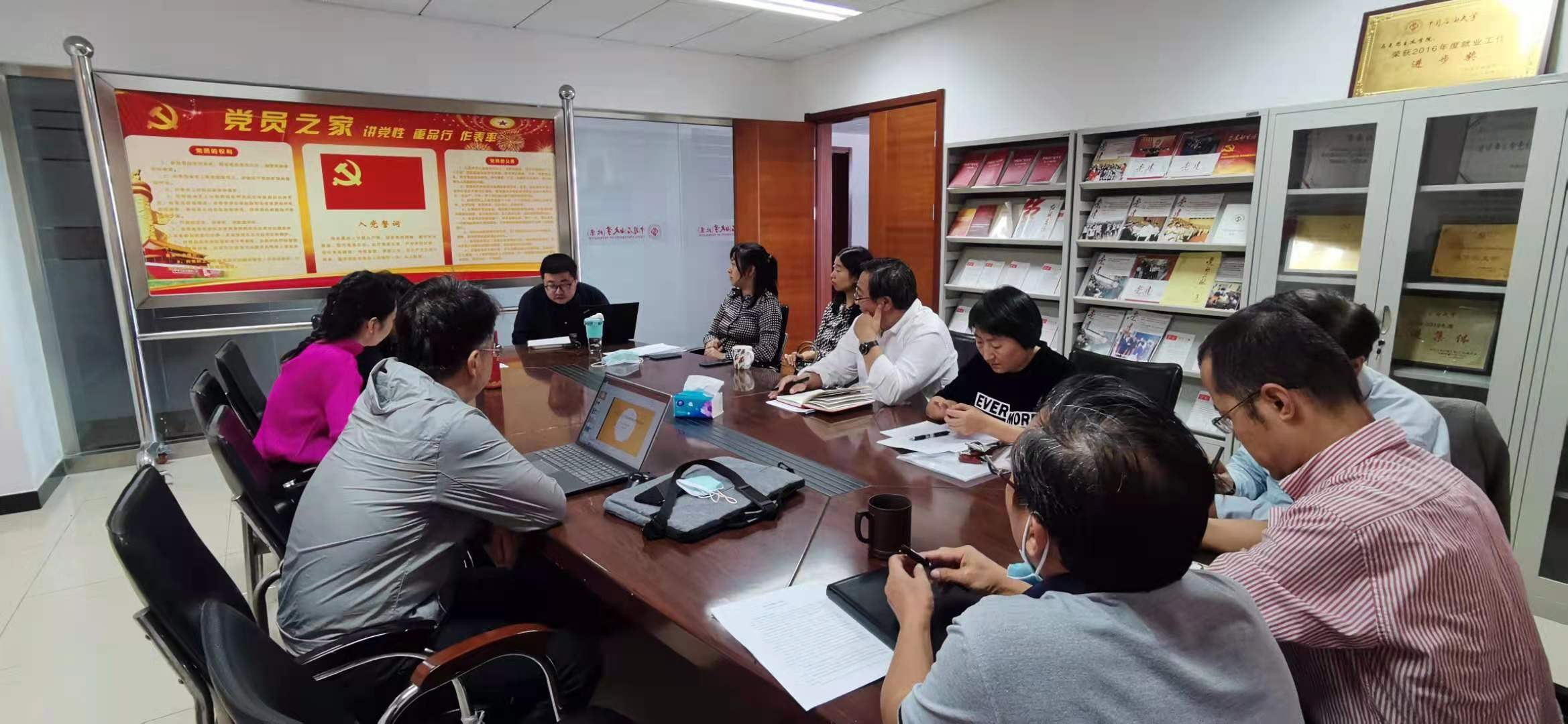 818163838fd3470cb634ac8597b3935d.jpg 818163838fd3470cb634ac8597b3935d.jpg