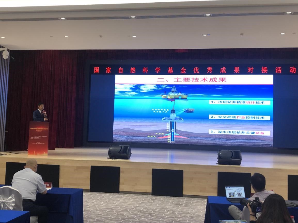 ff19db571d624077a7c95a61a5e4e775.jpg ff19db571d624077a7c95a61a5e4e775.jpg